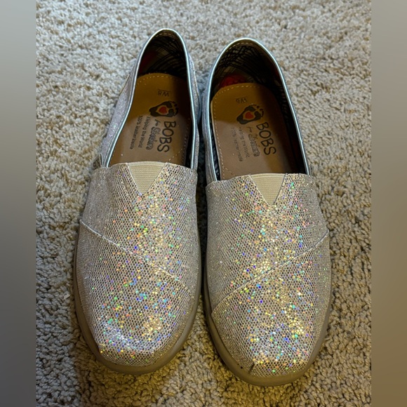 Bobs - Picture 2 of 4